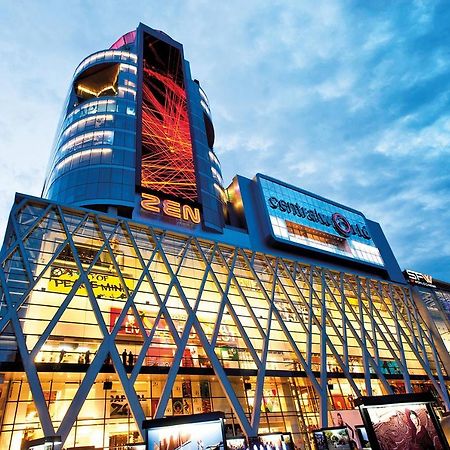 Hotel OYO 960 The Urban Age Deluxe Bangkok Exterior foto
